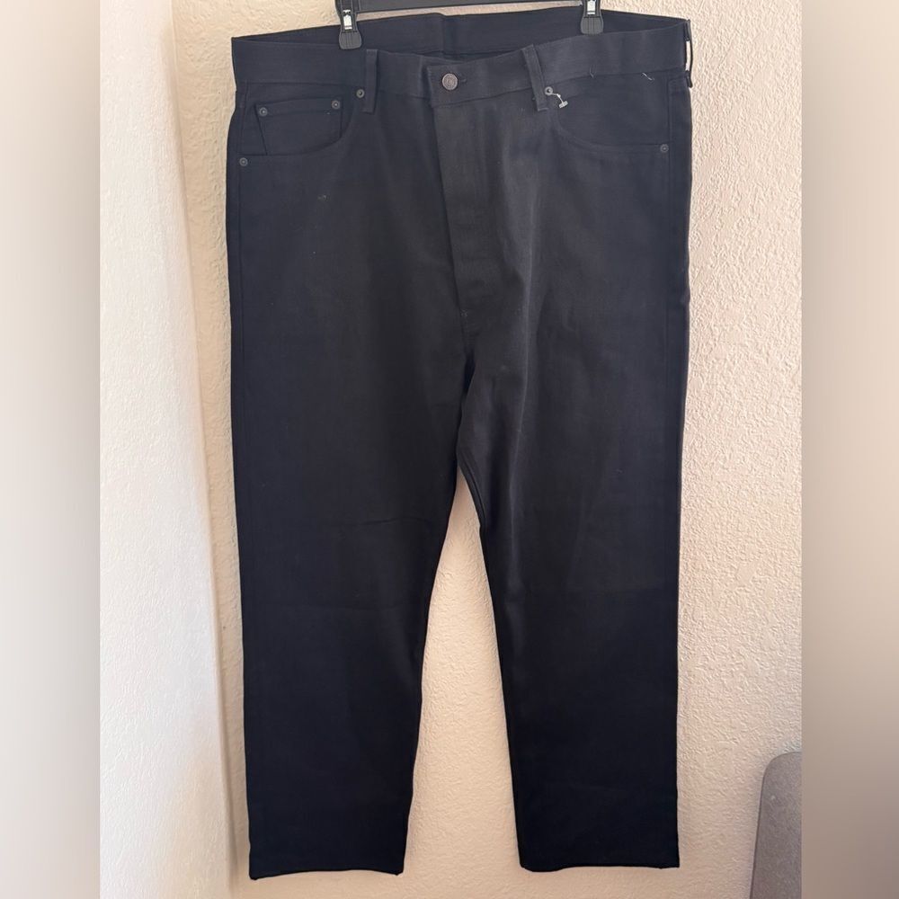 Levi's 501 Black Straight Leg Jeans Timeless Style